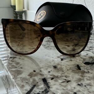 Ray-Ban Cats 1000 sunglasses